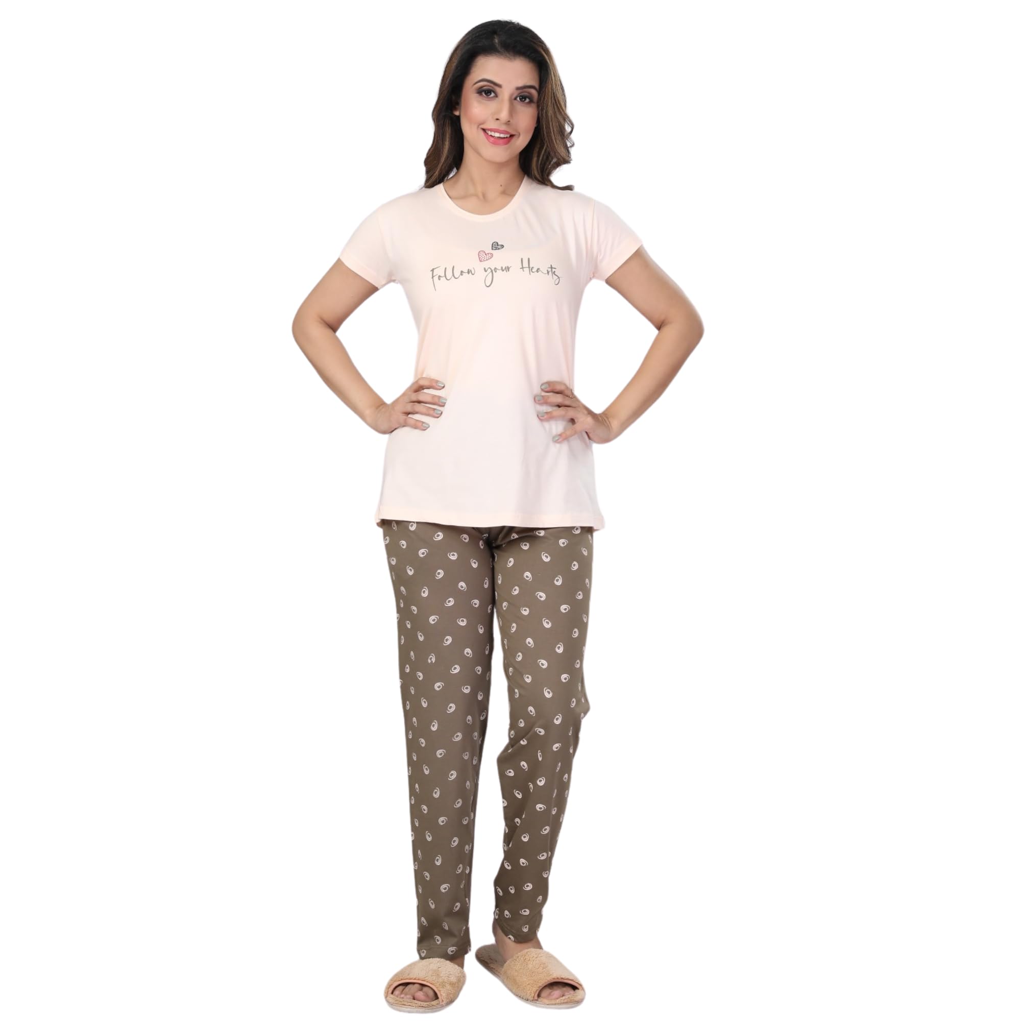 Ceenai Women's Cotton Nightwear Set with T-Shirt and Pyjamas, Soft and Comfortable for Sleep and Loungewear Four Sizes 36,38,40,42